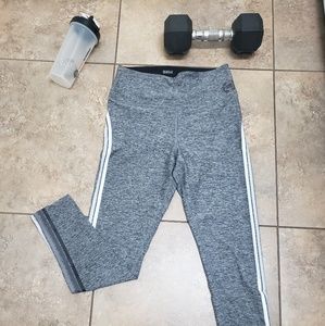 PINK Victoria's Secret Ultimate Leggings L. NWOT